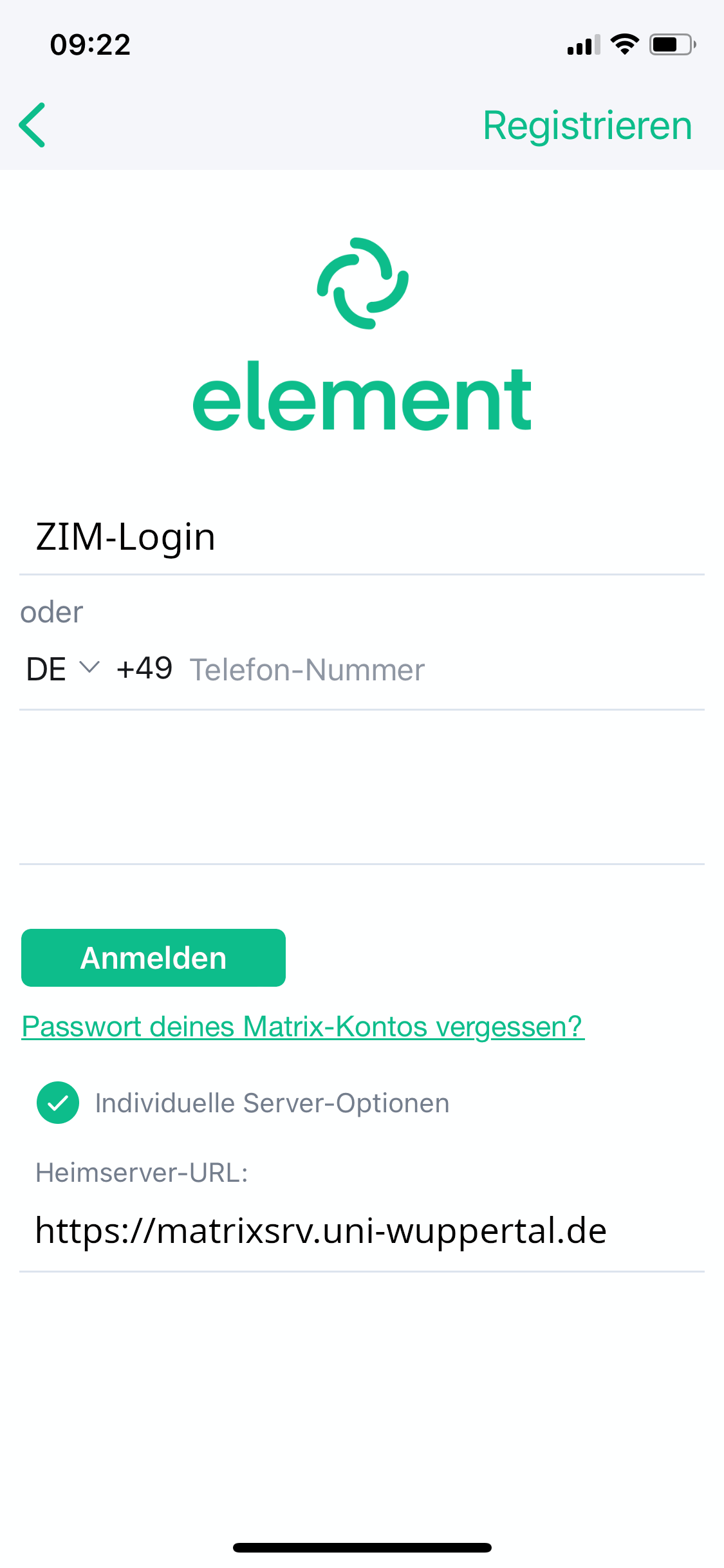 Konfigurationsbildschirm wie in Schritt 2. Die Checkbox “Individuelle Server-Optionen” ist aktiviert, sodass das Textfeld “Heimserver-URL” erscheint.